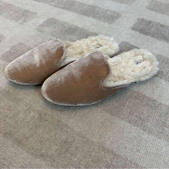 Birdies Shoes - Birdies The Phoebe Cream Faux Fur (Size 9)